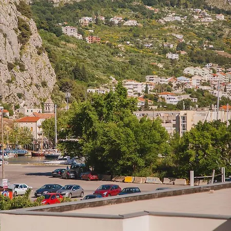 Kalajzic * Omis